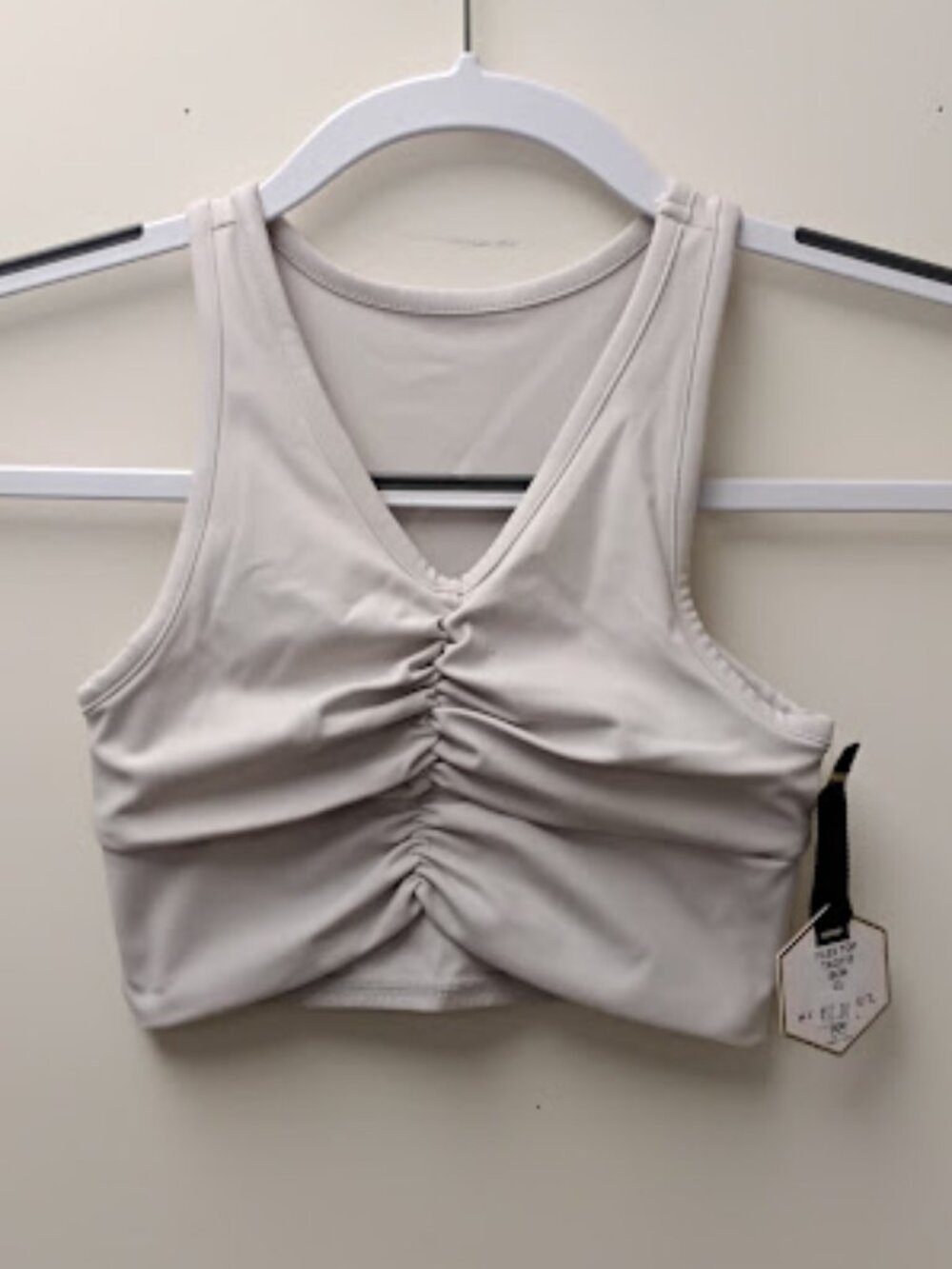 NWT Honey Cut Flex Top